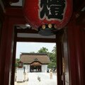 R9999020-012 Fukuoka - Dazaifu - dans l entree du temple
