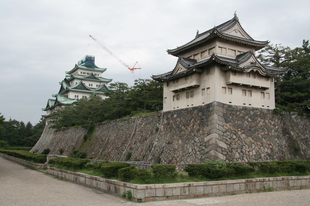 R9615 Nagoya - Enceine du chateau