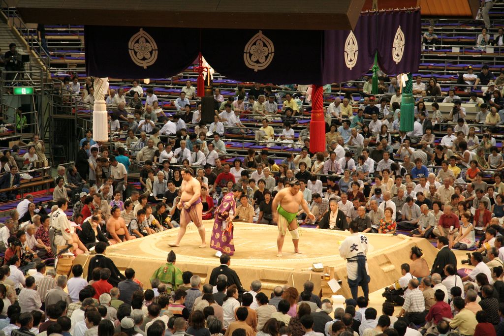 R9624 Nagoya - dohyo de sumo