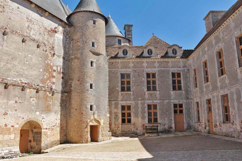 15 Chateau du Bouchet.jpg